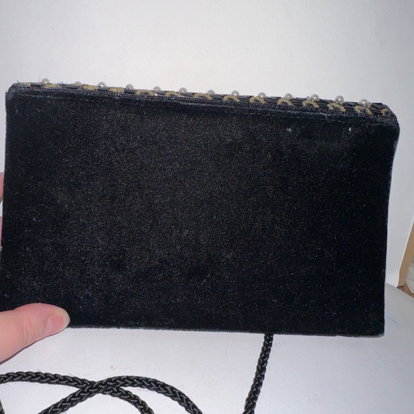 Vintage Black Beaded & Pearl Evening Clutch – Elegant Crossbody Formal Purse - Picture 2 of 4